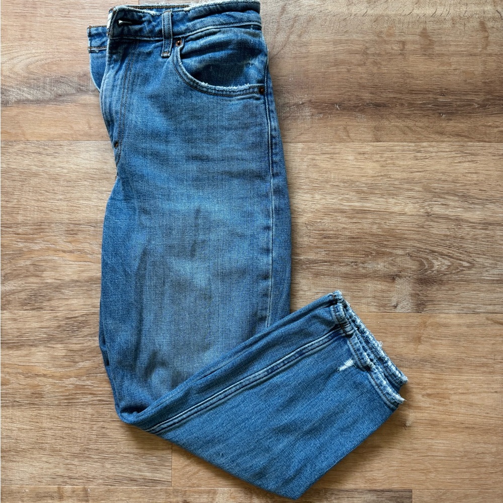 Abercrombie & Fitch High Rise “The Mom” Jean - Curve Love 27/4